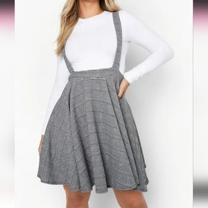 Boohoo Plus Black and White Pinafore